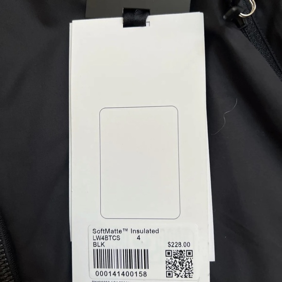 Lululemon SOFTMATTE INSULATED JACKET Black sz 4 NWT - Picture 6 of 15